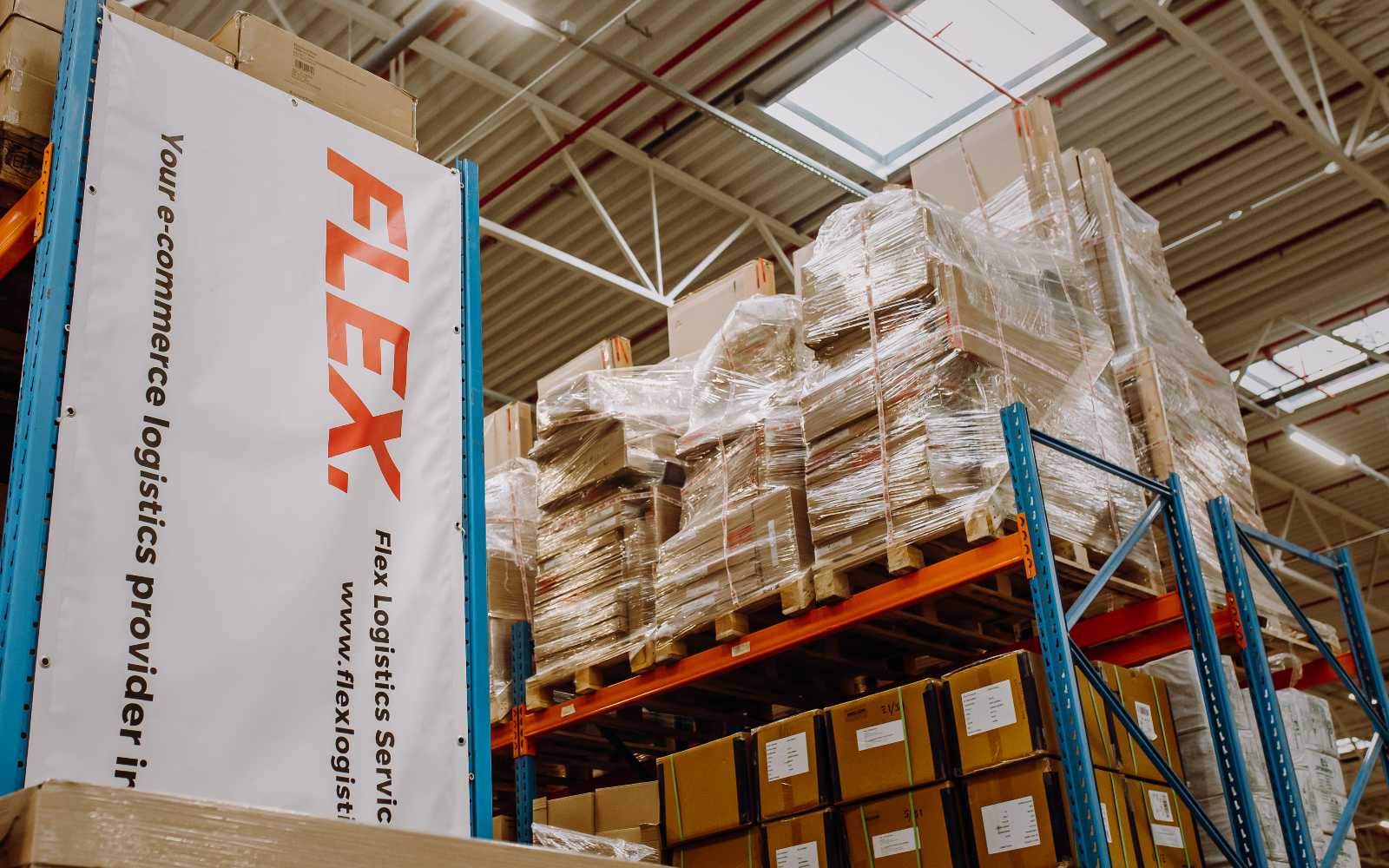 Flex warehouse storage
